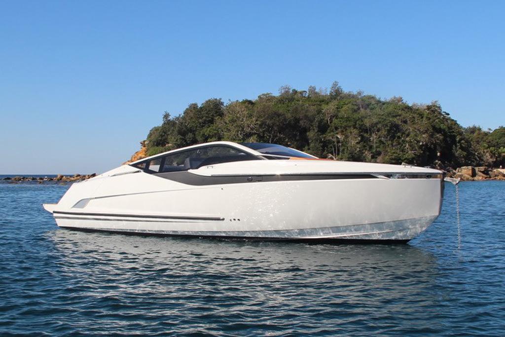 Generated by pixel @ 2023-09-19T22:13:47.788636 Fairline F-LINE 33 - Sieckmann Yachts