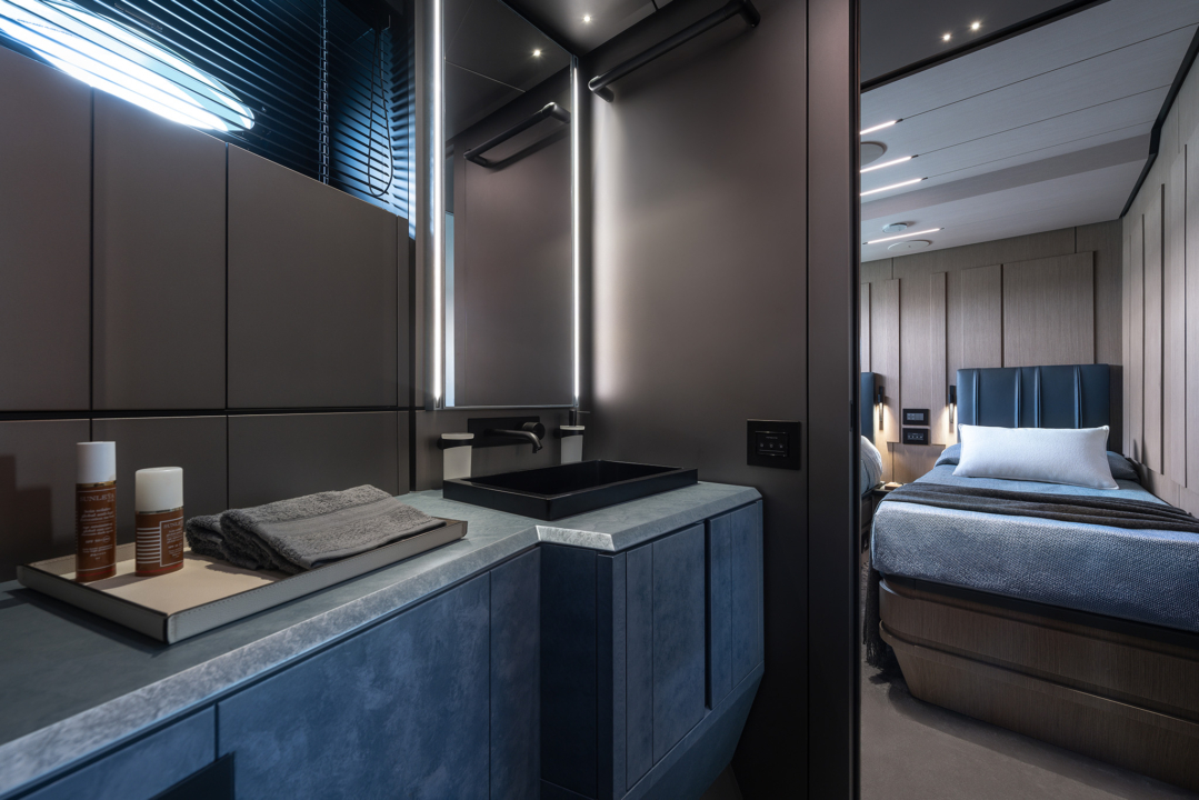 Pershing GTX80 - Sieckmann Yachts