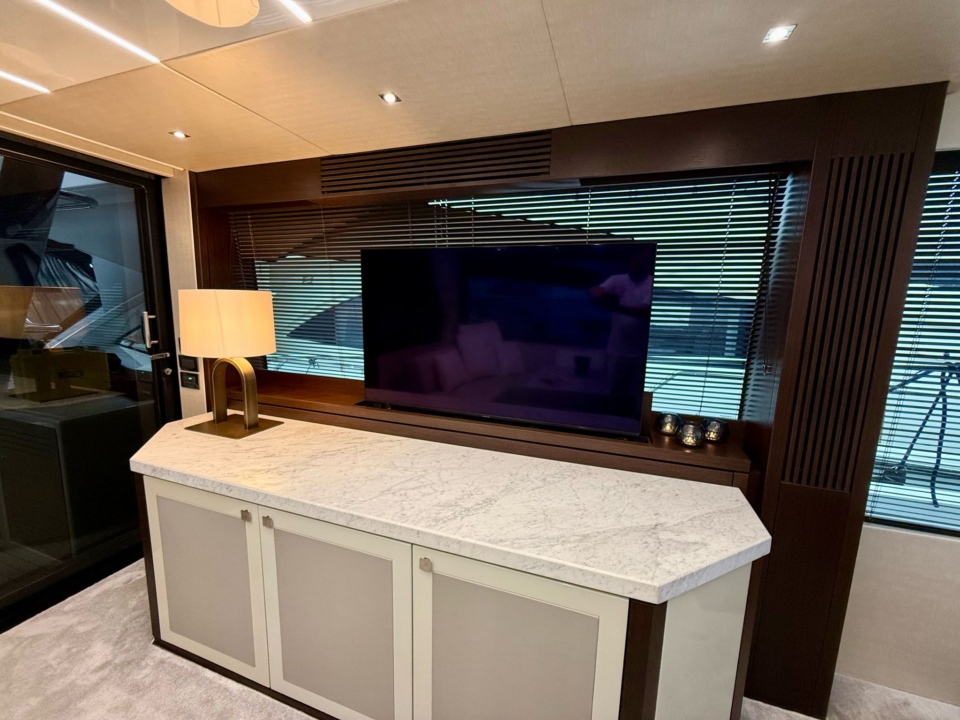 Sunseeker 74 Sport Yacht - Sieckmann Yachts