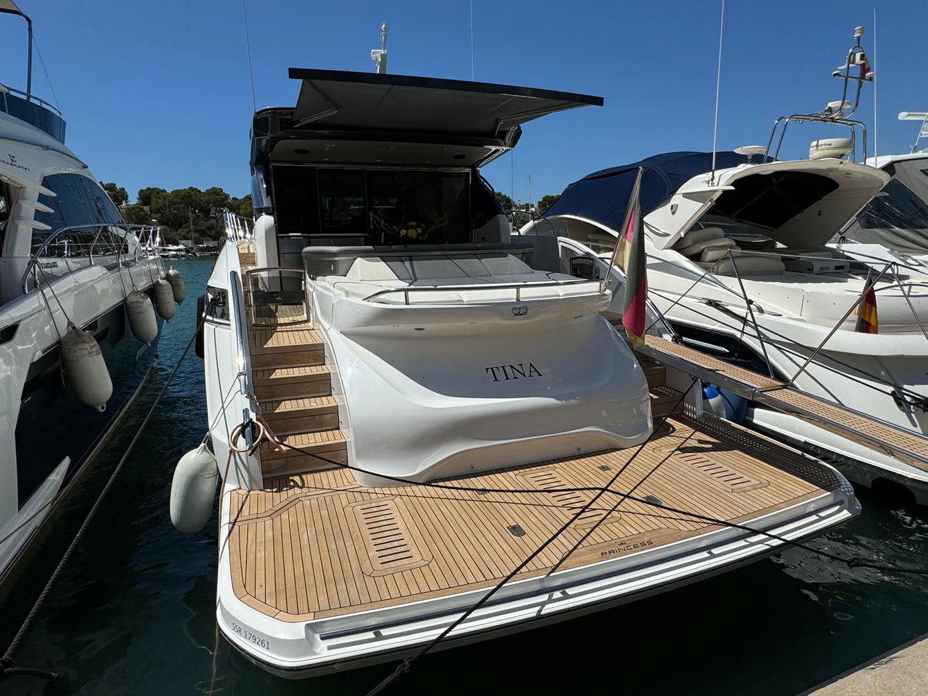 Sieckmann-Yachts-Princess-V60-Holy-Shit-16 Princess V60 - Sieckmann Yachts