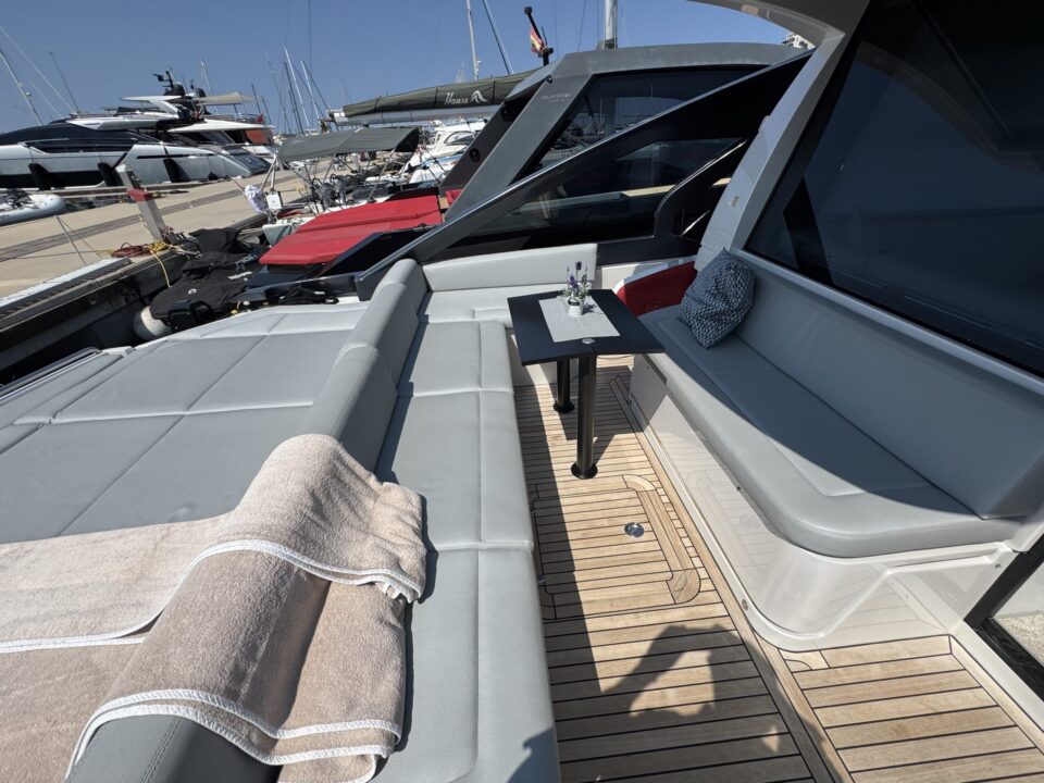 Sieckmann-Yachts-Pershing-5X-Magna-4 Pershing 5X - Sieckmann Yachts