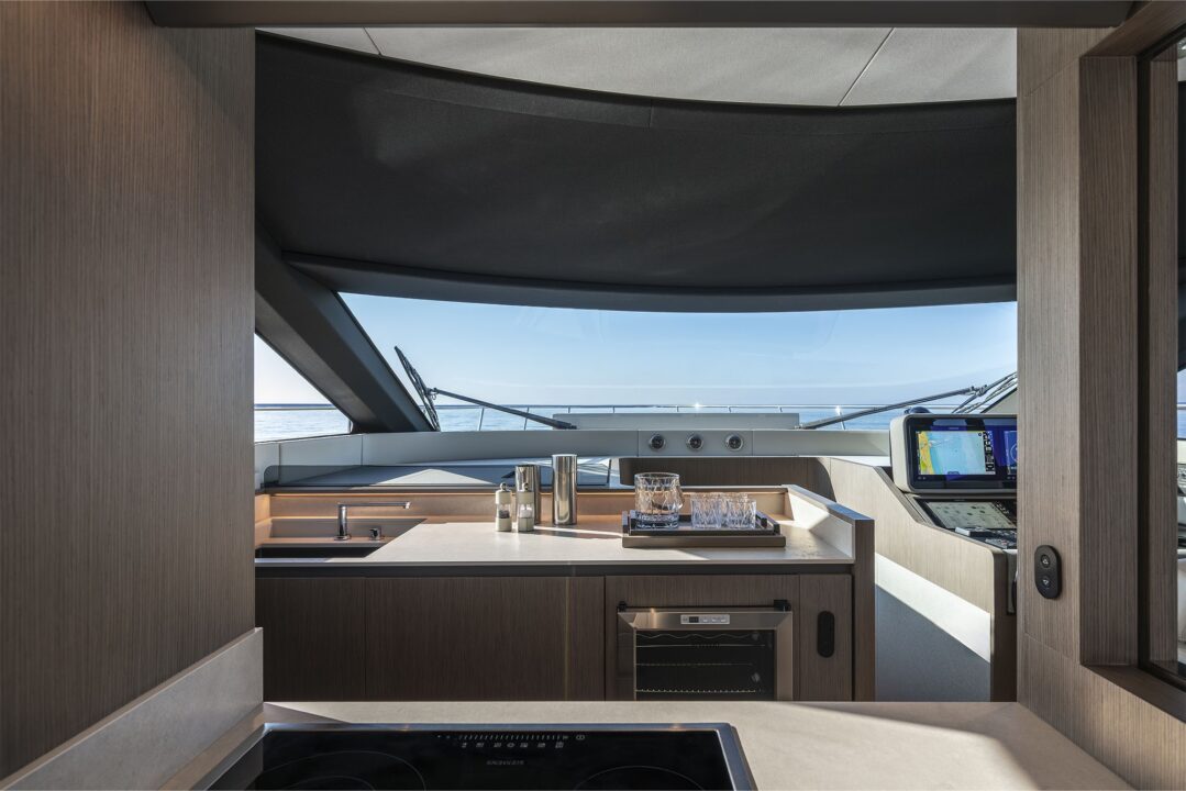 Ferretti Yachts 720 - Sieckmann Yachts