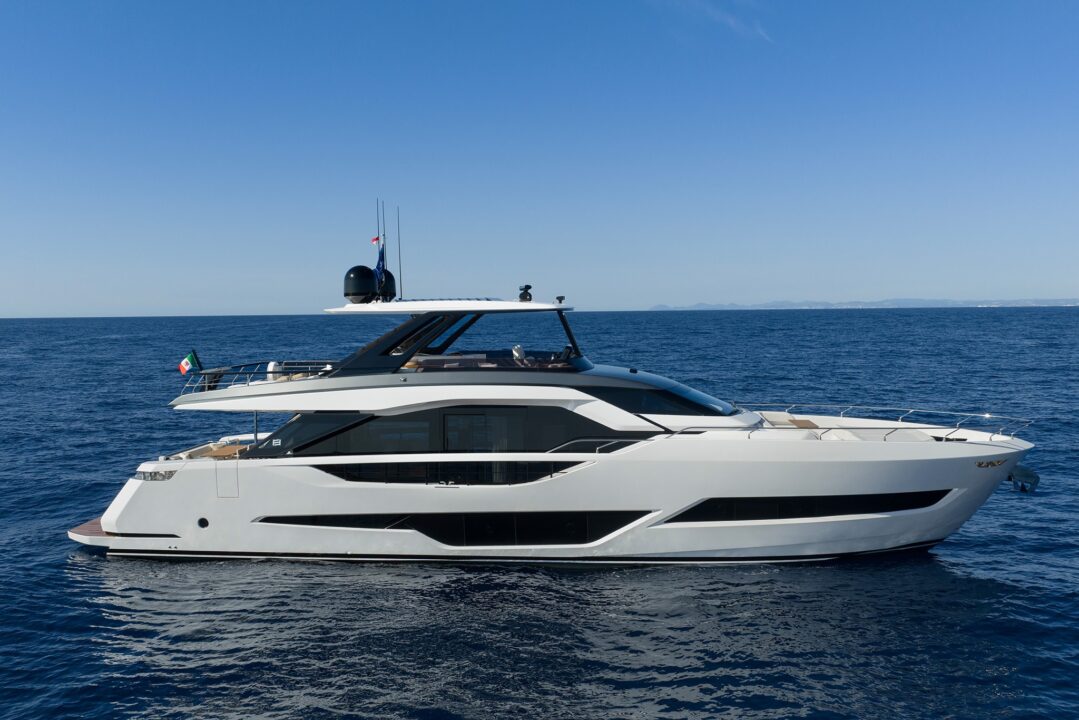 Ferretti Yachts 800 - Sieckmann Yachts
