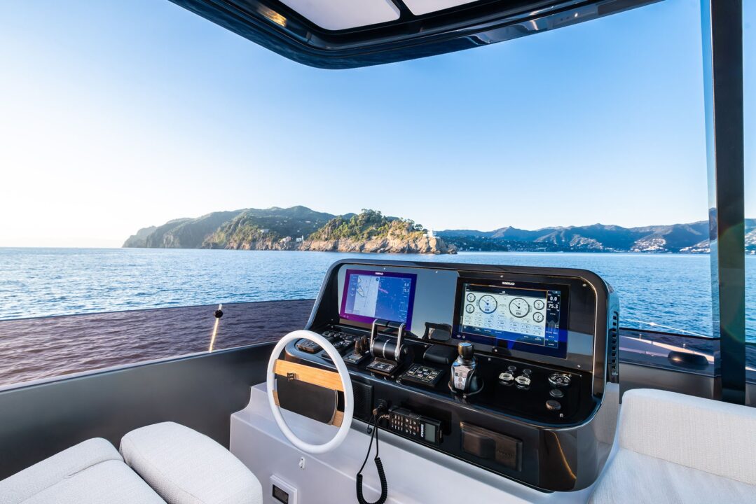 Ferretti Yachts 800 - Sieckmann Yachts