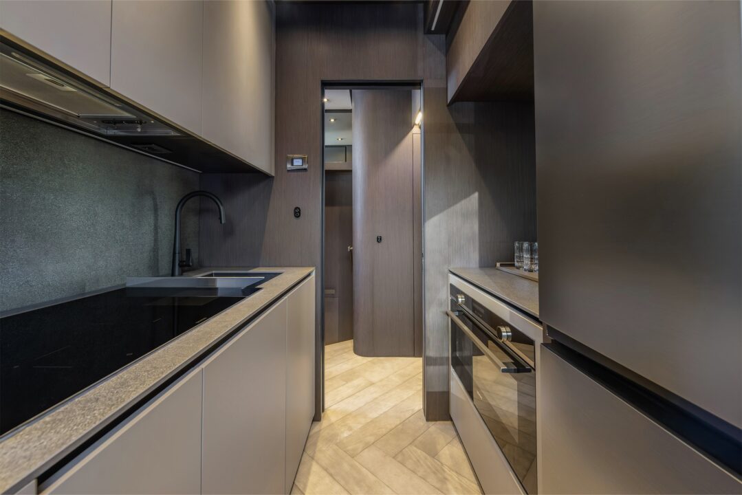 Ferretti Yachts 800 - Sieckmann Yachts