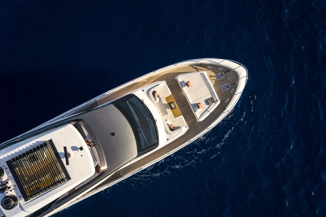 Ferretti Yachts 800 - Sieckmann Yachts