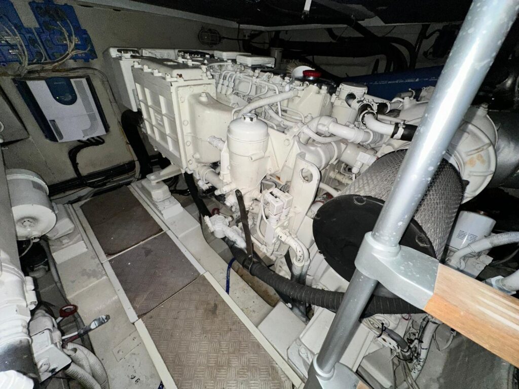 Sieckmann-Yachts-Pershing-46-22