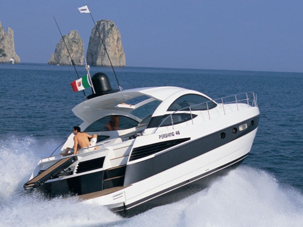 Sieckmann-Yachts-Pershing-46-25